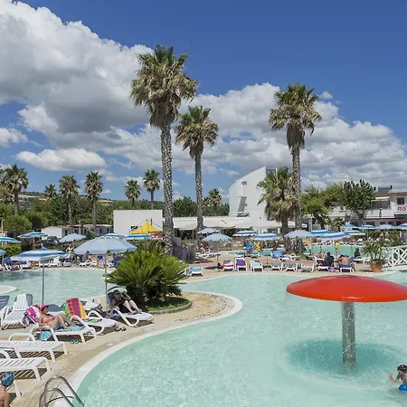 Riva Nuova Village База отдыха 4*