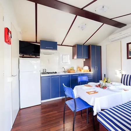 Riva Nuova Village Holiday park 4*