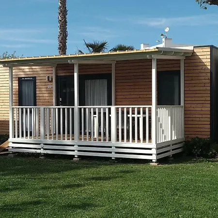 Riva Nuova Village 4* Мартинсикуро