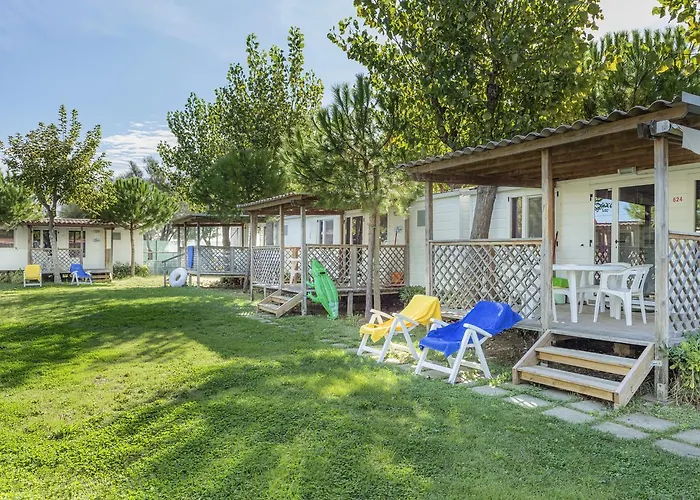 Parco vacanze Riva Nuova Village 4*