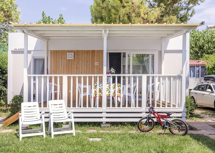 Riva Nuova Village Parco vacanze 4*